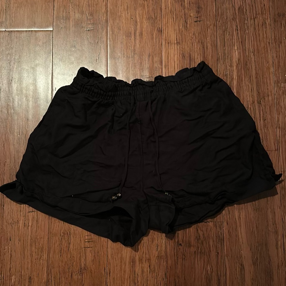 Black H&M shorts